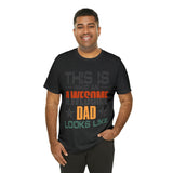 This is What an Awesome Dad Looks Like - Unisex Jersey Short Sleeve Tee
